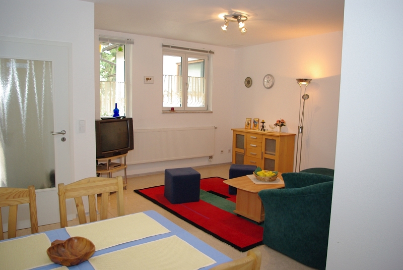 Fewo2 Essplatz und Wohnzimmer